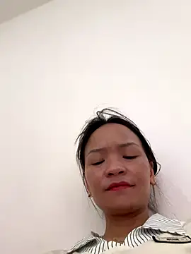    Dorry02    online show from September 24, 2025, 5:44 am