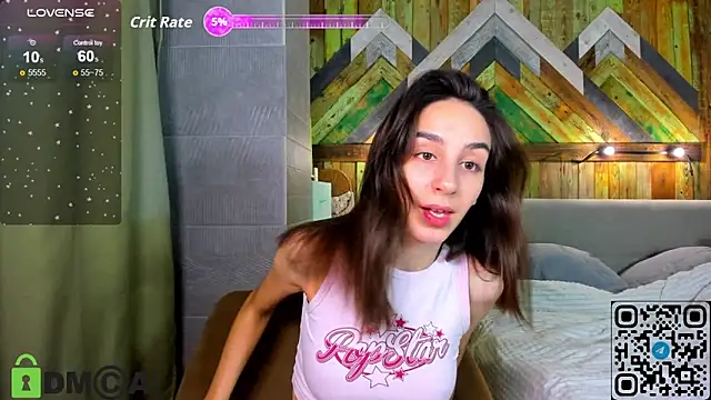 Snapshot of Elliizabeth chatting on October 5, 2025, 5:44 pm Elliizabeth online show from October 5, 2025, 5:44 pm