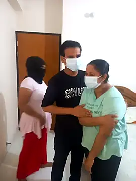 tanvirx90 online show from October 7, 2025, 8:55 am