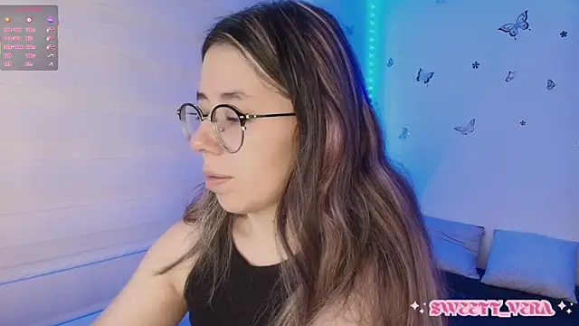 sweettvera online show from October 18, 2025, 12:06 pm