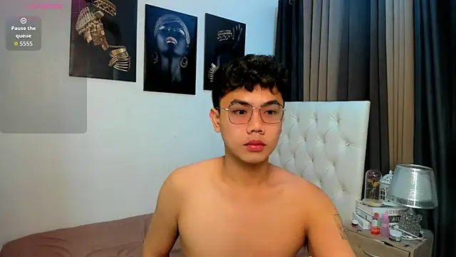 JuliuswildCock online show from October 9, 2025, 5:55 pm