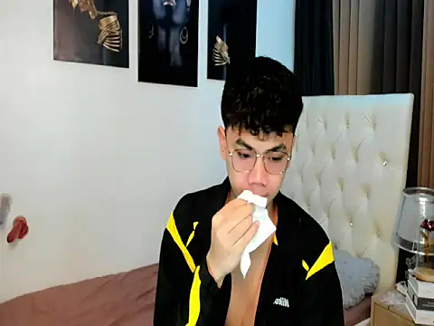 JuliuswildCock online show from October 13, 2025, 5:35 pm