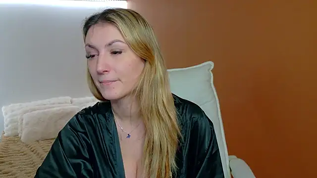 Anaayss  online show from January 19, 2026, 5:33 am