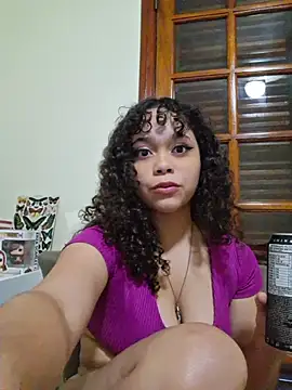 sweetamy326 online show from November 1, 2025, 9:17 pm