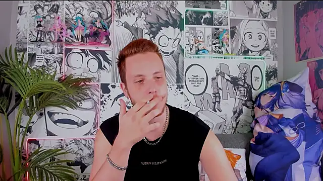 LeoMooree online show from October 15, 2025, 3:23 pm