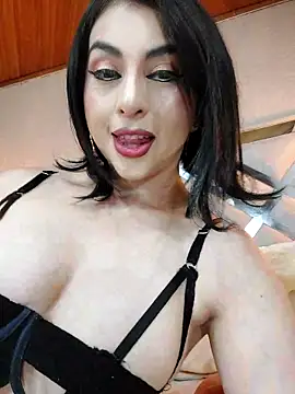 LlianneDiamond1 online show from October 2, 2025, 12:17 am