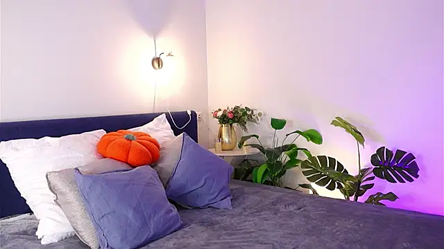 ciara bliss online show from October 18, 2025, 6:48 am