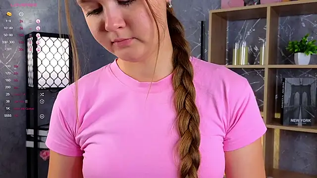 Snapshot of ElenoreReth chatting on October 12, 2025, 1:26 am ElenoreReth online show from October 12, 2025, 1:26 am