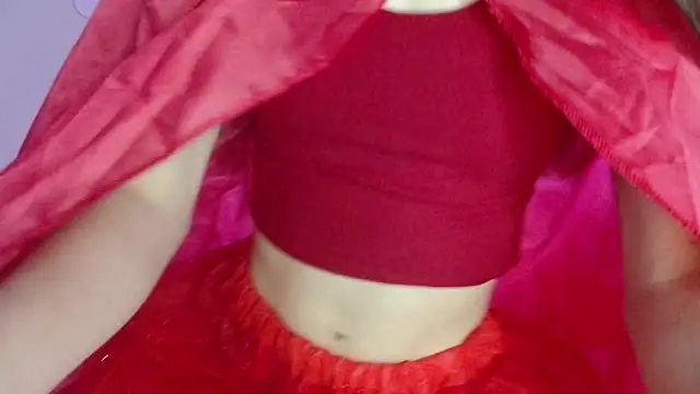 Nina Roser online show from October 31, 2025, 1:23 pm