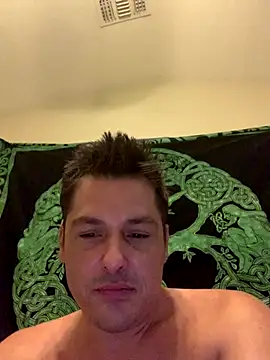 Steveboston online show from September 22, 2025, 8:44 pm