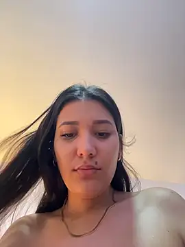 IsabellaJoness  online show from February 15, 2026, 12:14 pm