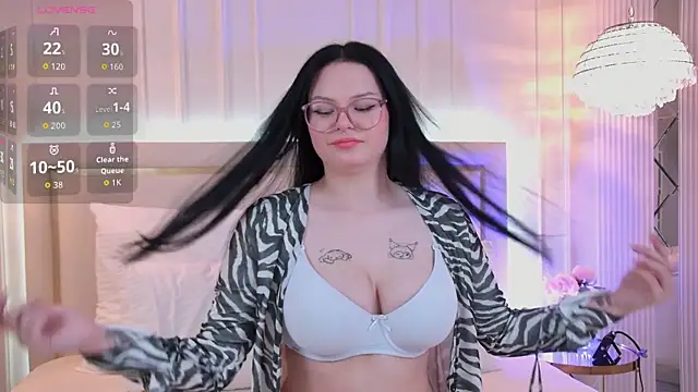 Cindy Mills online show from October 7, 2025, 3:20 pm