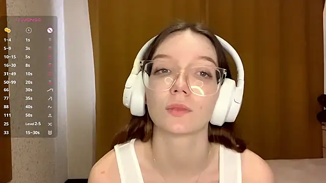 KrystinFunches online show from October 15, 2025, 9:20 am