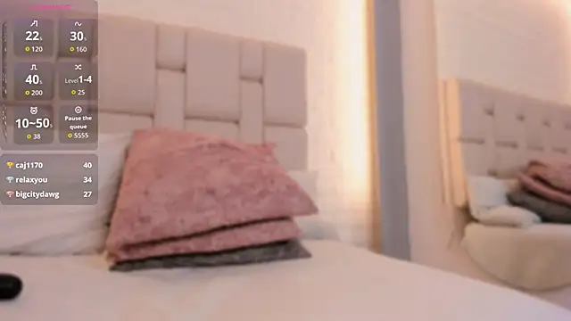 Ivana Hall online show from October 31, 2025, 12:44 am