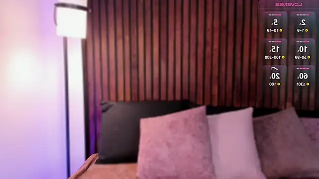 Ivana Hall online show from December 15, 2025, 8:13 pm