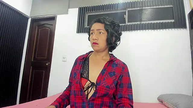 emperatris 23 online show from September 26, 2025, 11:36 am