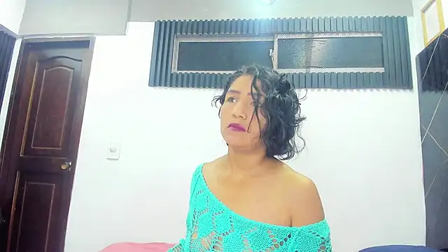 emperatris 23 online show from October 23, 2025, 11:31 am