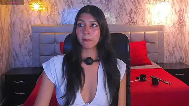 Lana Sl4ve online show from November 1, 2025, 11:07 pm