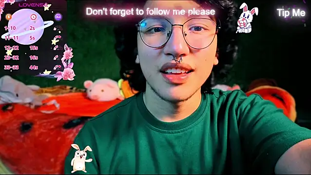 -BlueOpal- online show from October 28, 2025, 7:49 pm