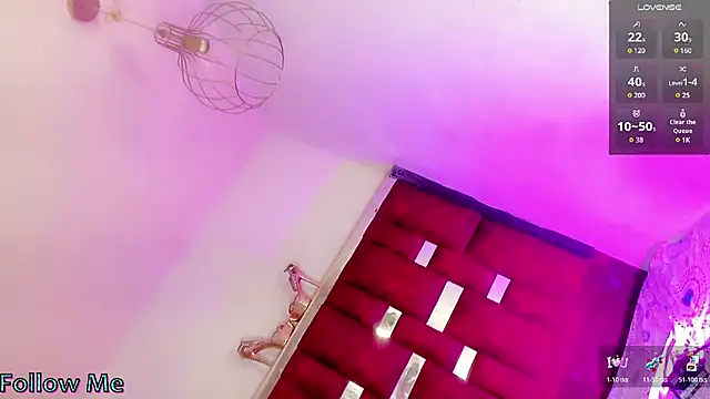 roxanawillts online show from March 27, 2026, 3:12 am