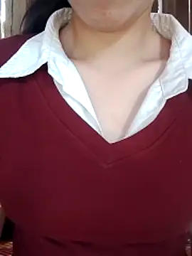 Lover-loverxx online show from November 5, 2025, 1:49 am