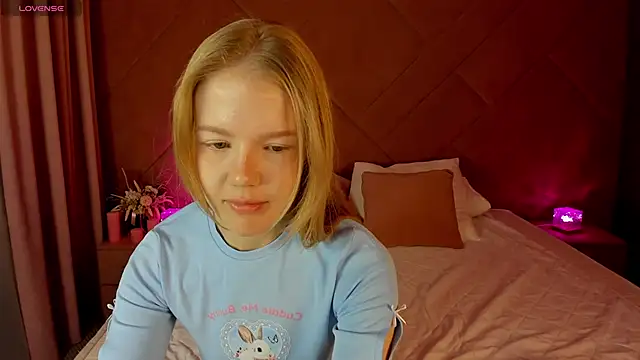 Vicki Todd online show from October 3, 2025, 1:57 am