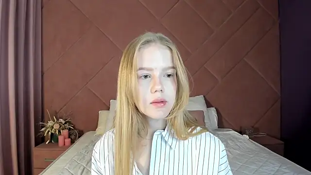 Vicki Todd online show from October 20, 2025, 1:06 am