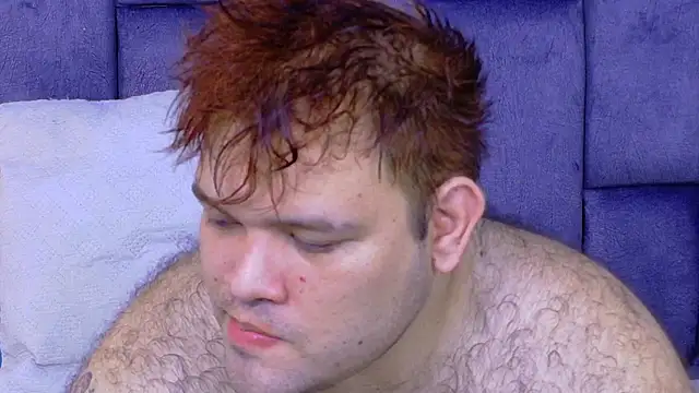 Snapshot of big_bearr chatting on October 22, 2025, 1:28 am big bearr online show from October 22, 2025, 1:28 am