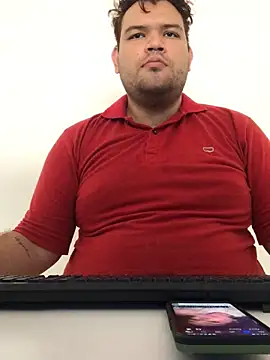 Snapshot of big_bearr chatting on October 25, 2025, 6:13 pm big bearr online show from October 25, 2025, 6:13 pm