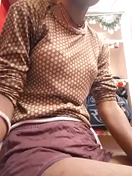 Snapshot of Cuty_kinjal chatting on April 21, 2026, 11:18 pm Cuty kinjal online show from April 21, 2026, 11:18 pm