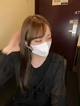 Moe v v online show from October 3, 2025, 2:08 am