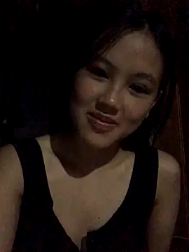 Mai lovely online show from October 8, 2025, 7:33 pm