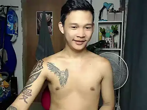 asianmonstercock05 online show from April 28, 2026, 7:35 am