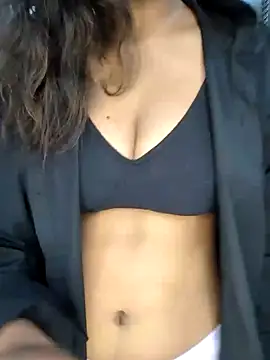 Nisha queen675 online show from September 30, 2025, 7:24 am