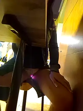 Snapshot of Coraline__dk2 chatting on October 7, 2025, 1:14 am Coraline dk2 online show from October 7, 2025, 1:14 am