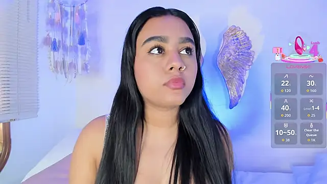 CharlottePetitte online show from October 2, 2025, 8:27 pm