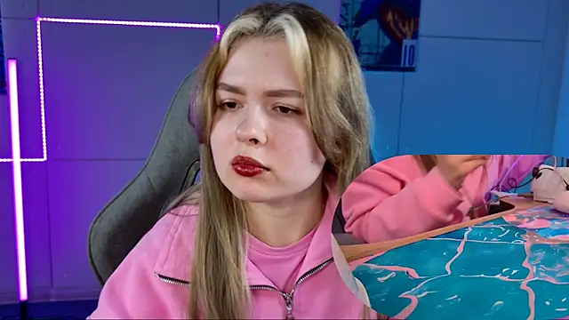 HaleySun online show from September 29, 2025, 5:34 am