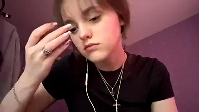 Snapshot of ShannanJou chatting on October 6, 2025, 11:18 am ShannanJou online show from October 6, 2025, 11:18 am