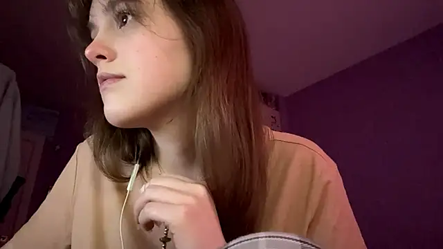 Snapshot of ShannanJou chatting on October 21, 2025, 8:15 am ShannanJou online show from October 21, 2025, 8:15 am