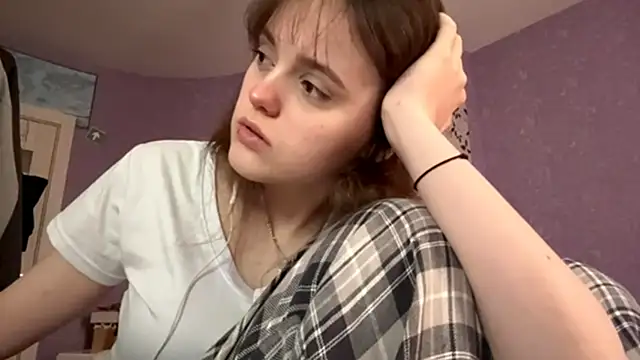 Snapshot of ShannanJou chatting on November 2, 2025, 8:17 am ShannanJou online show from November 2, 2025, 8:17 am