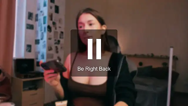 raviolly046 online show from November 2, 2025, 11:01 am