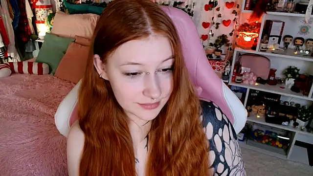 Ayla Hicks online show from April 13, 2026, 3:01 am