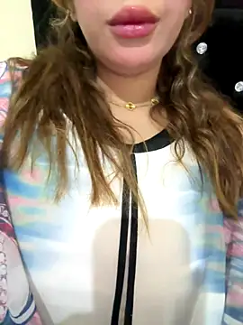 Laila-sexi online show from October 23, 2025, 8:29 pm