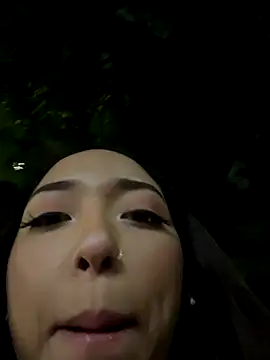 emily  walker online show from October 20, 2025, 11:05 pm