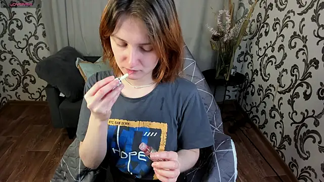 Rimma Kallas online show from October 18, 2025, 4:37 am