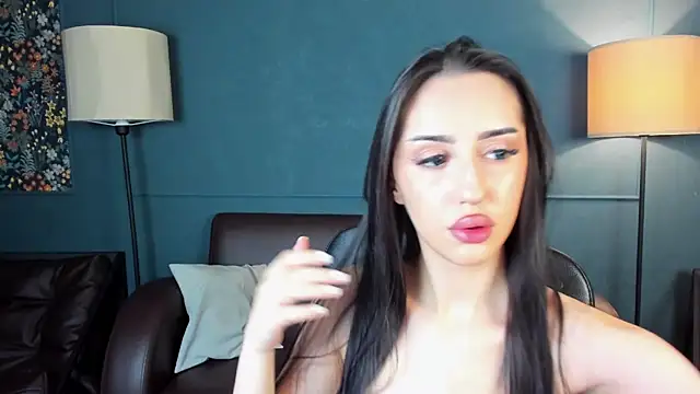 LisaFoxie online show from October 10, 2025, 10:25 am