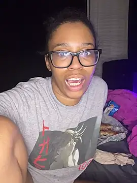 YeahhhitsBreezy online show from March 5, 2026, 1:01 am