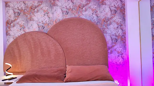 Aliss Star online show from October 12, 2025, 12:04 pm