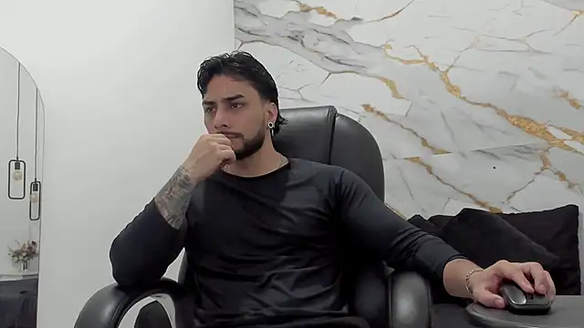 Miike Stone1 online show from November 14, 2025, 1:10 pm