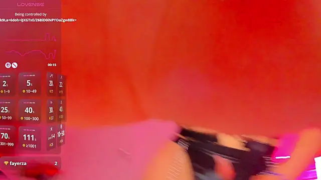 Snapshot of TiaBelle chatting on October 31, 2025, 4:19 pm TiaBelle online show from October 31, 2025, 4:19 pm